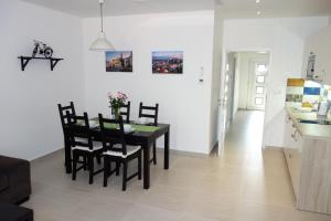 Fotografie z fotogalerie ubytování Lednicko-valtický apartmán v Hlohovci