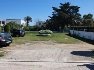 A garden outside Hostal Port Fornells