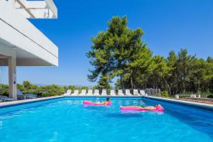 Piscina di Hotel Hvar o nelle vicinanze