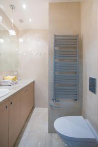 Łazienka w obiekcie Apartamenty Świnoujście - Bałtycka