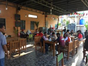 Επισκέπτες που μένουν στο Intan Inn Hostel