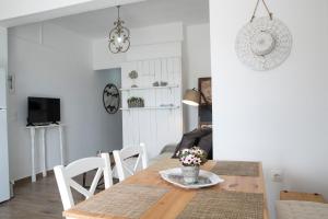 Gallery image of EvaEle Luxury Apartments in Kissamos