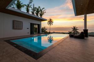 Fotografie z fotogalerie ubytování Luxury Seaview with Private Pool v destinaci Nathon