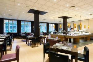 Restoran või mõni muu söögikoht majutusasutuses Hotel SPA TermaEuropa Balneario Arnedillo