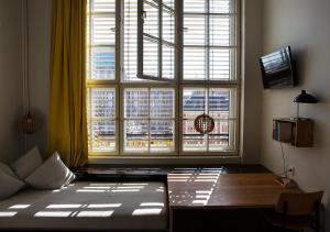 Posezení v ubytování Michelberger Hotel