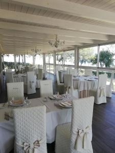 Restoranas ar kita vieta pavalgyti apgyvendinimo įstaigoje Le camere di Villa Incanto