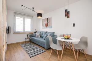 Posedenie v ubytovaní Studio 49 Apartment + 9 fotografií