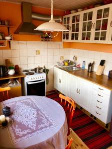 Kuchyň nebo kuchyňský kout v ubytování Wind Rose apartment