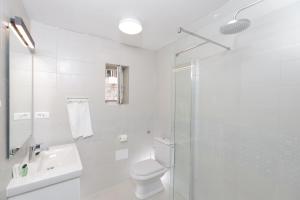 Koupelna v ubytování MK Luxury Rooms