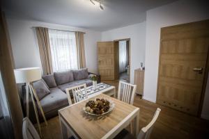 Posedenie v ubytovaní Apartamenty przy skoczni