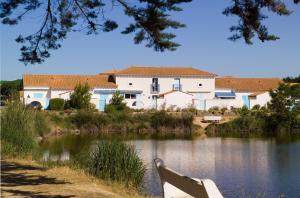 Gallery image of Madame Vacances Les Maisons du Lac in Saint-Jean-de-Monts