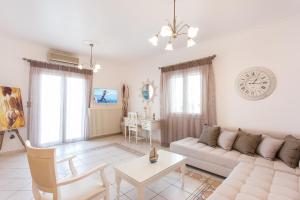 Posedenie v ubytovaní Panos Luxury Suite