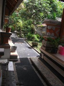 Zahrada ubytování Arsa Homestay & Spa