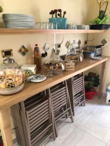 Jedlo v ubytovaní bed & breakfast alebo blízkom okolí