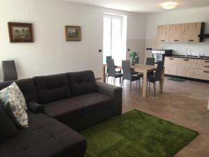 Kuchnia lub aneks kuchenny w obiekcie VILLA DEGLI ULIVI