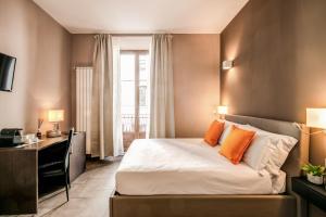 Posteľ alebo postele v izbe v ubytovaní H501 Luxury Rooms