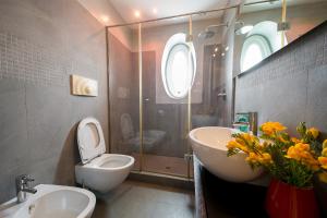A bathroom at casa del mare e della musica Még 26 kép