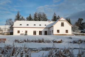 Obiekt Landhaus Litschau zimą