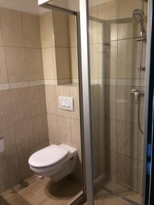 Koupelna v ubytování TOP HOTEL