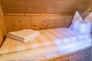 Postel nebo postele na pokoji v ubytování Chalet ?Snow Bunny?