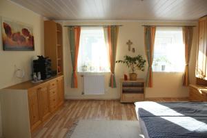 Łóżko lub łóżka w pokoju w obiekcie Ferienapartment Ulrike