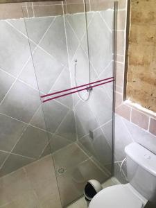 Kylpyhuone majoituspaikassa Pousada Aldeia Cayana