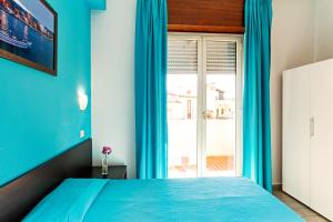 Posteľ alebo postele v izbe v ubytovaní Seaview Terrace Sunny Apartment