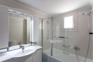 Kúpeľňa v ubytovaní Panos Luxury Suite