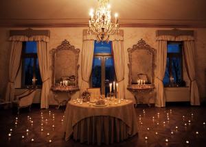 Fotografia z galérie ubytovania Chateau Mcely v destinácii Mcely