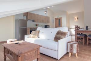 A kitchen or kitchenette at La Resplenda