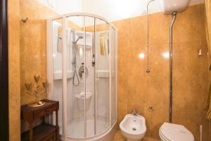 Koupelna v ubytování I Portici Hotel - Residenza D'Epoca