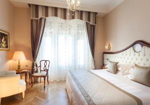 Grand Hotel Rimini客房内的一张或多张床位