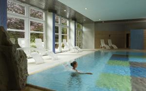 The swimming pool at or close to H+ Hotel Goslar