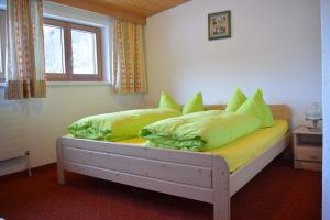 Katil atau katil-katil dalam bilik di Landhaus Juritsch