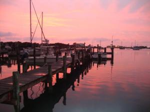 The Ocracoke Harbor Inn