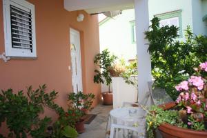 Zahrada ubytování Apartments Sandra