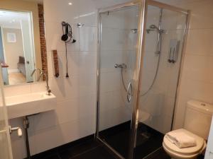 Koupelna v ubytování Boutique Hotel Huys van Leyden