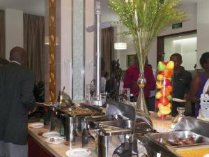Tetamu yang menginap di Soluxe Club International Hotel +21 gambar