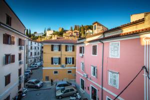 Bairro nos arredores ou perto do apartamento