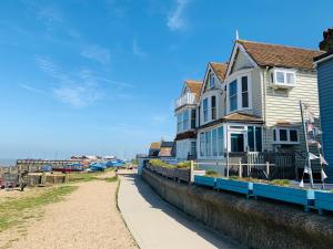 Gallery image of The Ness in Whitstable