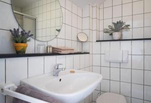 Koupelna v ubytování Landhotel Eifellust