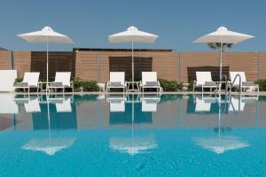 Gallery image of Akrogiali Beach Hotel Apartments in Malia
