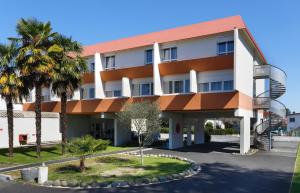 Gallery image of Cit'Hotel Atlantic Hotel in Pau