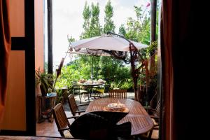 Fotografie z fotogalerie ubytování Caloura 66 v destinaci Lagoa