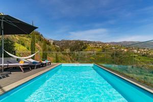 Bazén v ubytovaní Villa Clementina | Cliffs&Ocean | Heated Pool alebo v jeho blízkosti