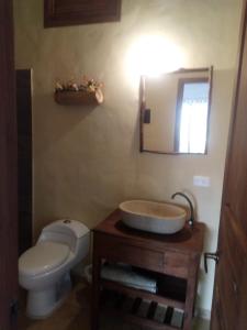 Vannituba majutusasutuses Casa de Teja Barichara