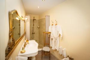 Ett badrum på BB 22 Charming Rooms & Apartments