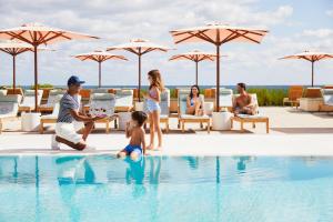 Hosté ubytování Four Seasons Resort Palm Beach