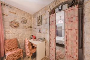 Koupelna v ubytování Kovacic Rooms