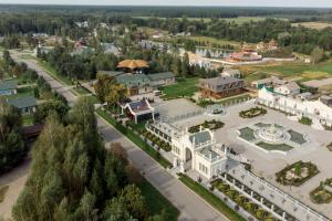 an aerial view of a large white building with a courtyard at Brech Resort&Spa in Gurinovka Staraya
